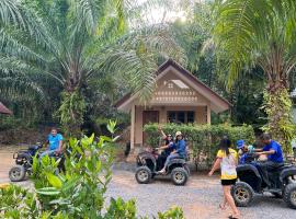 A picture of the hotel: Khiang Khaolak ATV & Resort