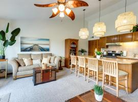 होटल की एक तस्वीर: Lake Ozark Condo with Hot Tub and 2 Pools!