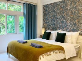 Hotel foto: Cozy chic Silom townhouse studio 2-4