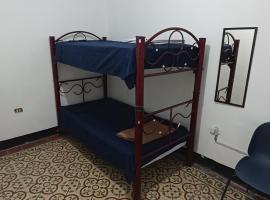 Hotel fotoğraf: Hostal Casa Azul, Chantli