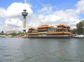 New Ocean Paradise Hotel