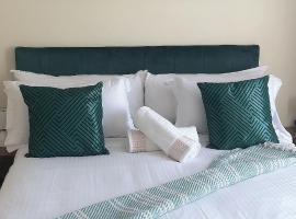 Hotel Photo: Menlyn Place Staycation