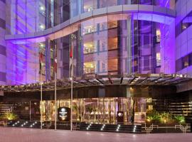 Gambaran Hotel: DoubleTree by Hilton Hotel and Residences Dubai – Al Barsha