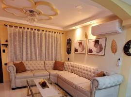 Hotel Photo: Elegant and Comfortable Family Home