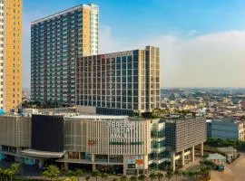 Hilton Garden Inn Jakarta Taman Palem، فندق في جاكرتا