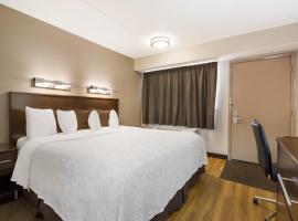 Red Roof Inn PLUS+ Nashville Airport, viešbutis mieste Nešvilis