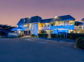Motel 6-Marina, CA - Monterey, hotel v destinaci Marina