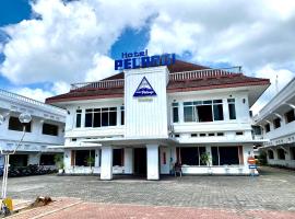 Foto di Hotel: Hotel Pelangi Malang, Kayutangan Heritage