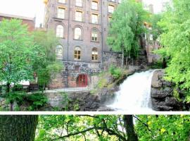 Hotel Photo: Modern central apartment next to beautiful nature2424