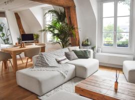 รูปภาพของโรงแรม: Atypical charming appartment in central Le Marais