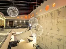 罗兹希尔顿逸林酒店