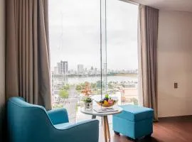 Gold Central Hotel by Haviland