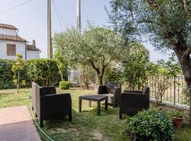 酒店照片: Casa Vacanza Rocchetti with Parking&Garden!