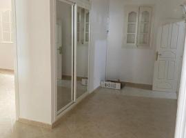 BOUS Appartement Tichy 2, hotel en Tichi