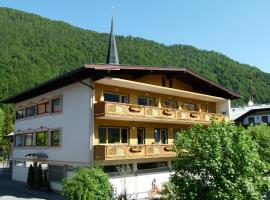 होटल की एक तस्वीर: Gästehaus-Pension Bendler