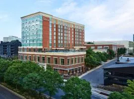 Hilton Garden Inn Nashville Downtown Convention Center