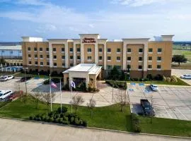 Hampton Inn & Suites Corsicana, готель у місті Корсікана