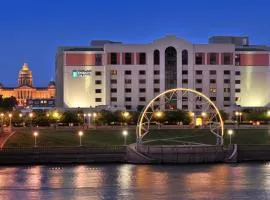 Embassy Suites Des Moines Downtown, hotel in Des Moines