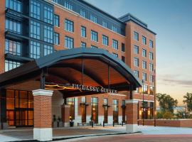 Фотография гостиницы: Embassy Suites by Hilton South Bend