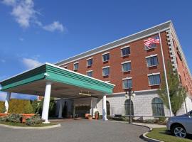 รูปภาพของโรงแรม: Hampton Inn & Suites By Hilton - Rockville Centre