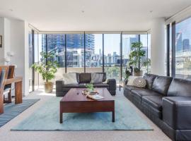 Фотографія готелю: 'The View at Docklands' Resort style City Living