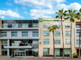 Holiday Inn Express & Suites - Glendale Downtown