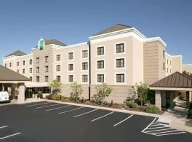 Embassy Suites Cleveland - Beachwood, hotel en Beachwood