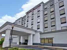 Hampton Inn & Suites Newark-Harrison-Riverwalk, hotel in Newark