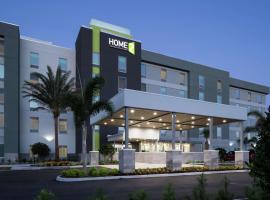 酒店照片: Home2 Suites By Hilton Orlando Airport
