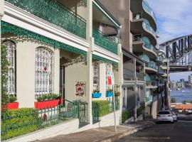 Ξενοδοχείο φωτογραφία: 'Lady Beatle' Quirky Character Terrace near Harbour