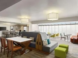 Hampton Inn Portland Airport