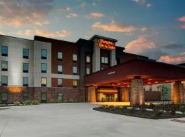 Hampton Inn & Suites Pittsburg Kansas Crossing Casino near Pitt State Univ