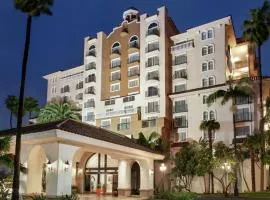 Embassy Suites by Hilton Santa Ana Orange County Airport, hotel v destinaci Santa Ana