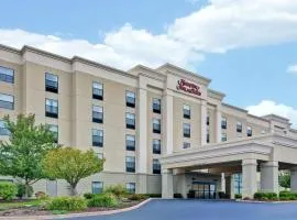 Hampton Inn & Suites Wilkes-Barre, hótel í Wilkes-Barre