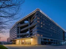 Mercure Guangzhou Baiyun International Airport - Airport Free Shuttle Bus