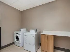 Holiday Inn Express & Suites Lexington by IHG