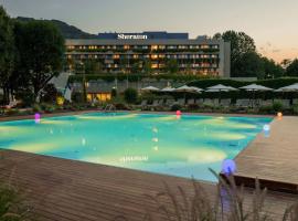Sheraton Lake Como Hotel, hotel em Como