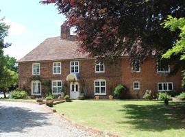 A picture of the hotel: Molland Manor House Bed & Breakfast