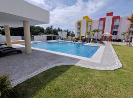 Gambaran Hotel: Departamento completamente nuevo en planta baja con acceso a amenidades