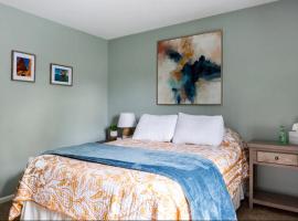 Hotel Photo: 1 Bed with Private Bathroom Close to Everything in Newark & Wilmington