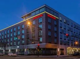 Hampton Inn Chicago North-Loyola Station, Il