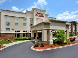 होटल की एक तस्वीर: Hampton Inn & Suites Huntersville
