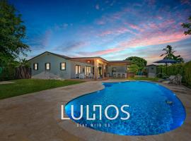 รูปภาพของโรงแรม: Relaxation and Fun in Miami New House Pool in Miami L39