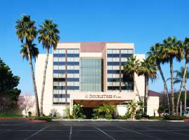 Gambaran Hotel: DoubleTree by Hilton Fresno Convention Center