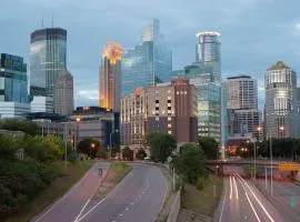Hilton Garden Inn Minneapolis Downtown