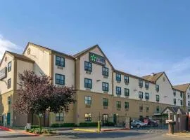 Extended Stay America Suites - Seattle - Everett - North, hotel in Everett