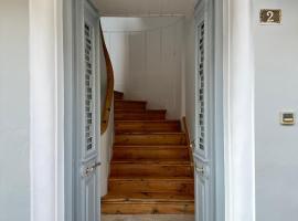 Old Town Boutique Suites, hotel in Lefkada Town