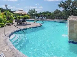 Hilton San Antonio Hill Country