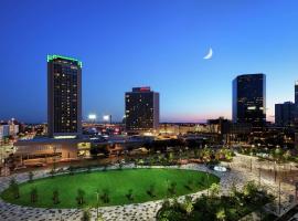 Hilton St. Louis at the Ballpark, Hotel in Saint Louis