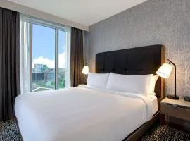 Homewood Suites By Hilton Montreal Downtown